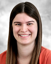 Shelby Fontaine, LCSW Headshot